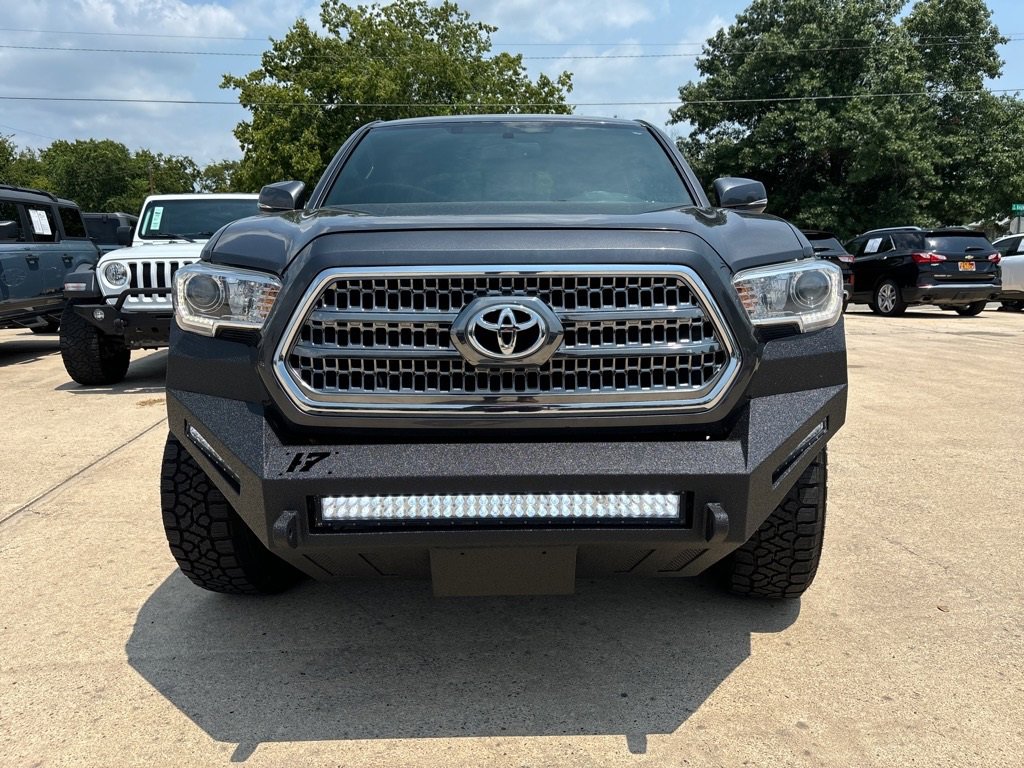 Used 2016 Toyota Tacoma SR5 with VIN 5TFAZ5CN0GX002251 for sale in Seguin, TX