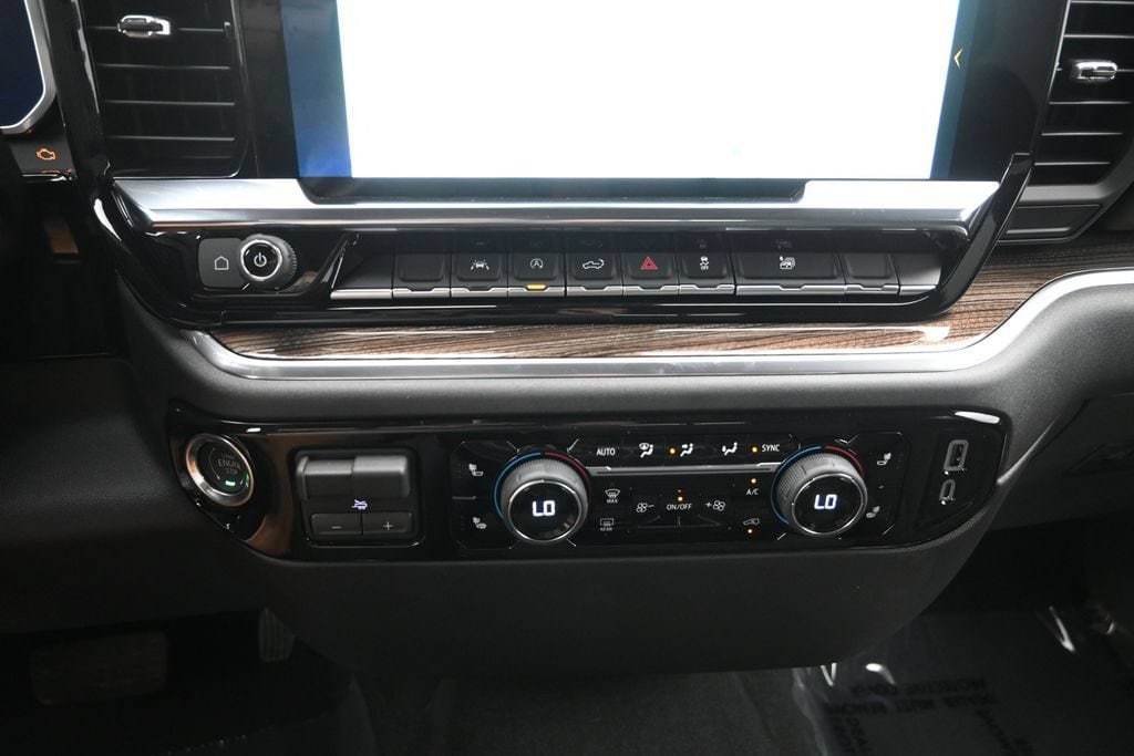 2026 Chevrolet Silverado 1500 LT - Photo 19