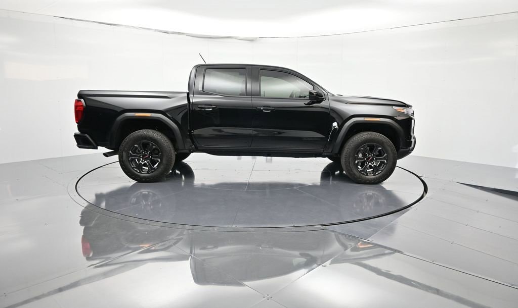 New 2025 GMC Canyon Elevation Truck