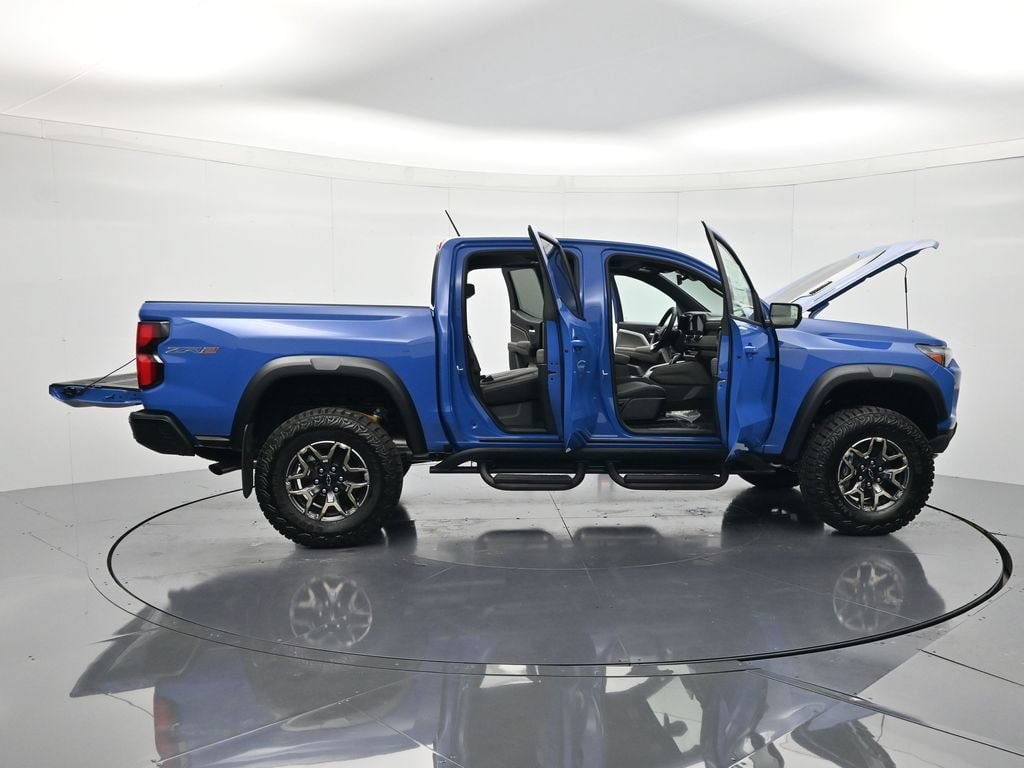 2026 Chevrolet Colorado ZR2 - Photo 48