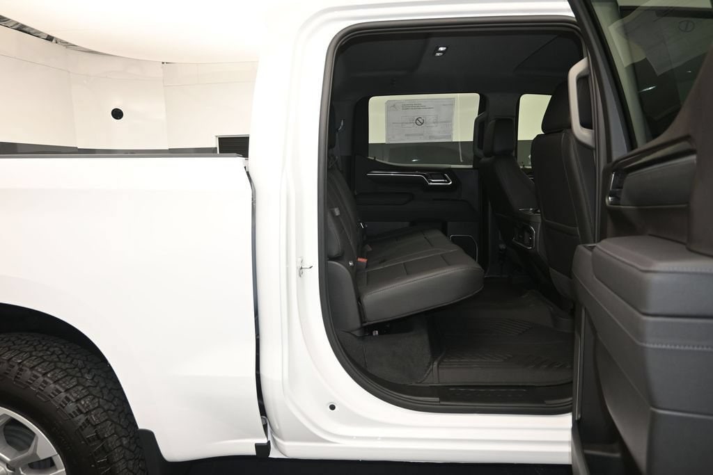 2026 Chevrolet Silverado 1500 LTZ - Photo 26