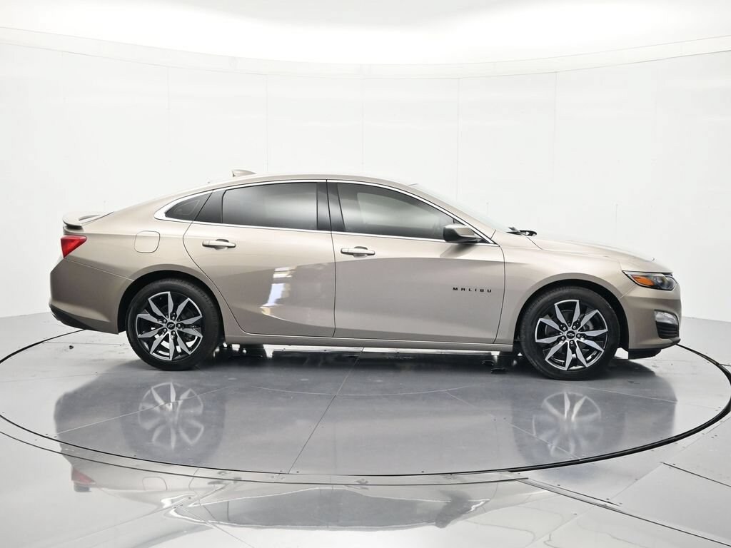 Used 2022 Chevrolet Malibu RS Car