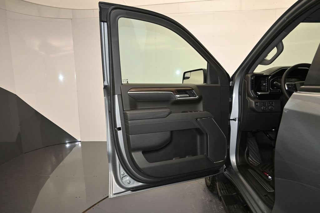 2026 Chevrolet Silverado 1500 LT Trail Boss - Photo 10