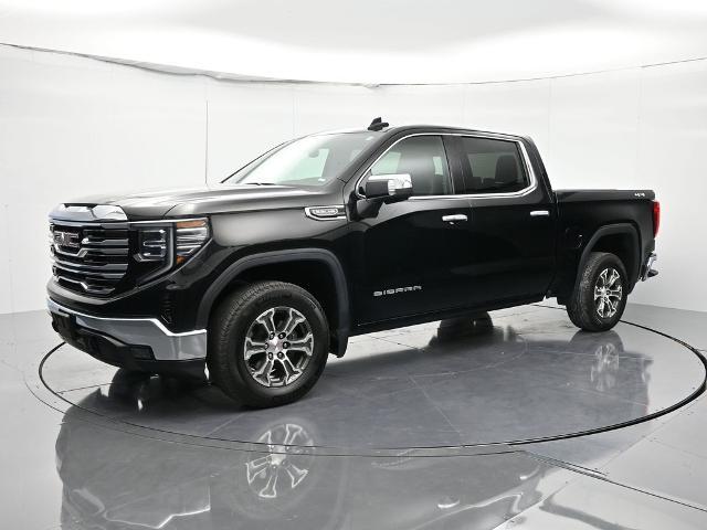 2024 GMC Sierra 1500 SLT's photo