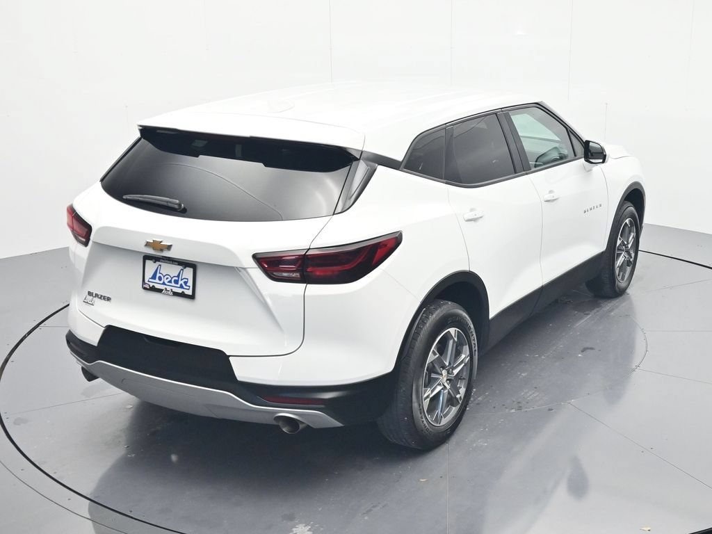2025 Chevrolet Blazer 2LT - Photo 32
