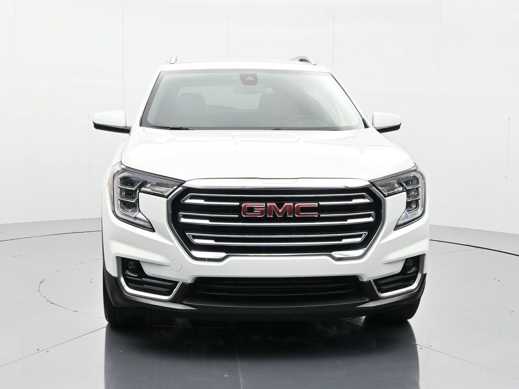 2023 Gmc Terrain SLT photo 2