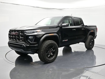 2025 GMC Canyon AT4 Truck