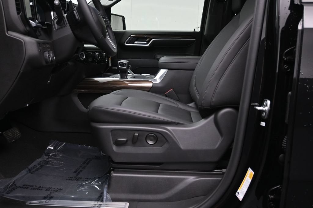 2026 Chevrolet Silverado 1500 RST - Photo 23