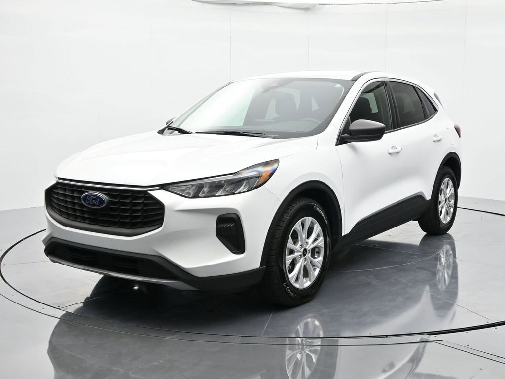 2023 Ford Escape Active's photo