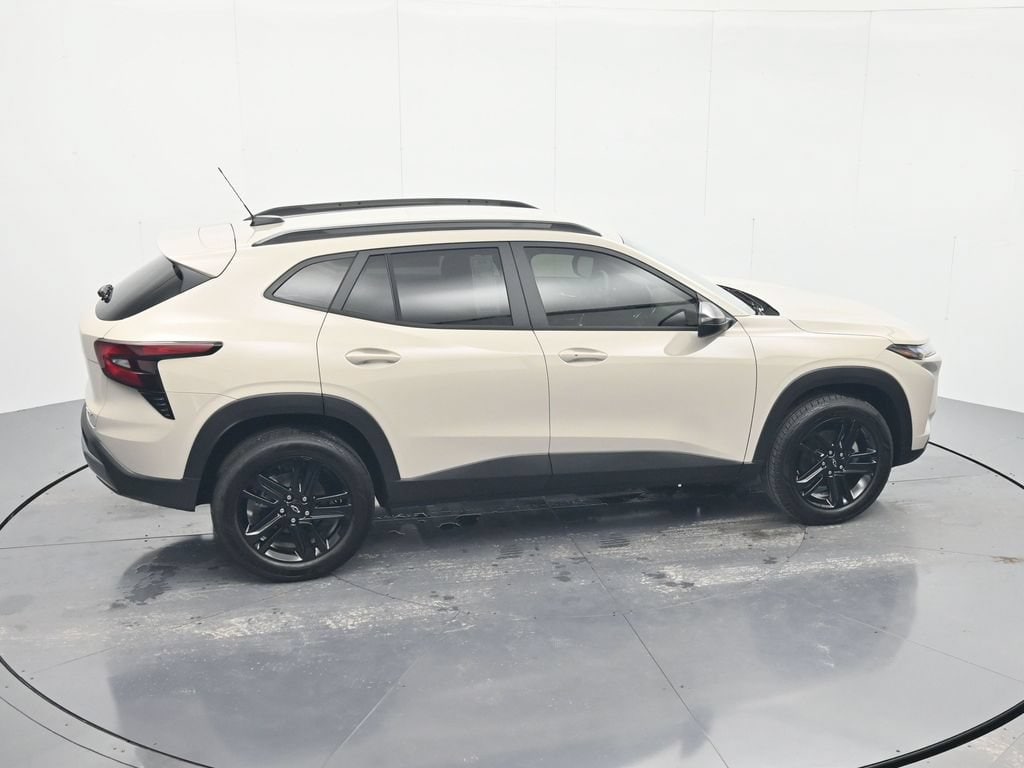 2026 Chevrolet Trax Activ - Photo 30