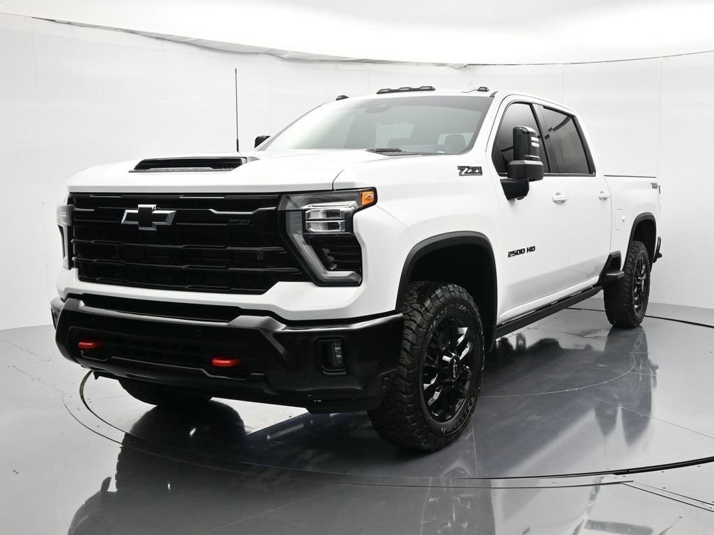 2025 Chevrolet Silverado 2500HD LTZ's photo