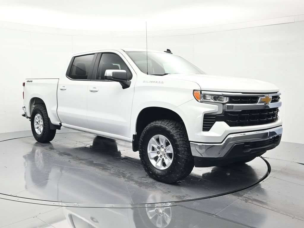 Used 2025 Chevrolet Silverado 1500 LT Truck