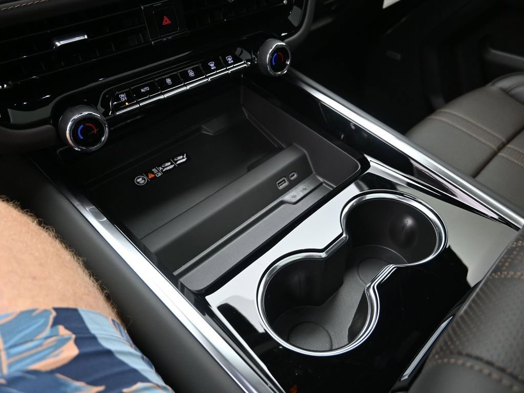 2026 Chevrolet Tahoe High Country - Photo 19