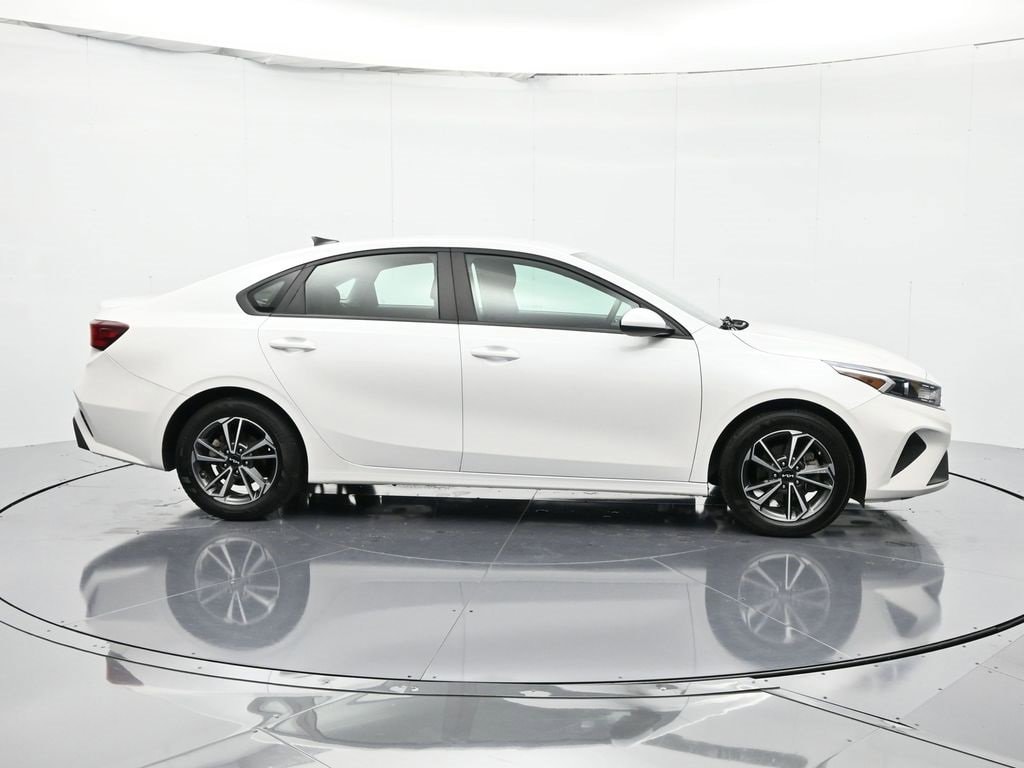 Used 2022 Kia Forte LXS