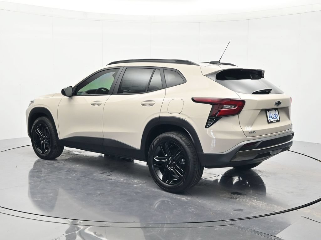 2026 Chevrolet Trax Activ - Photo 7