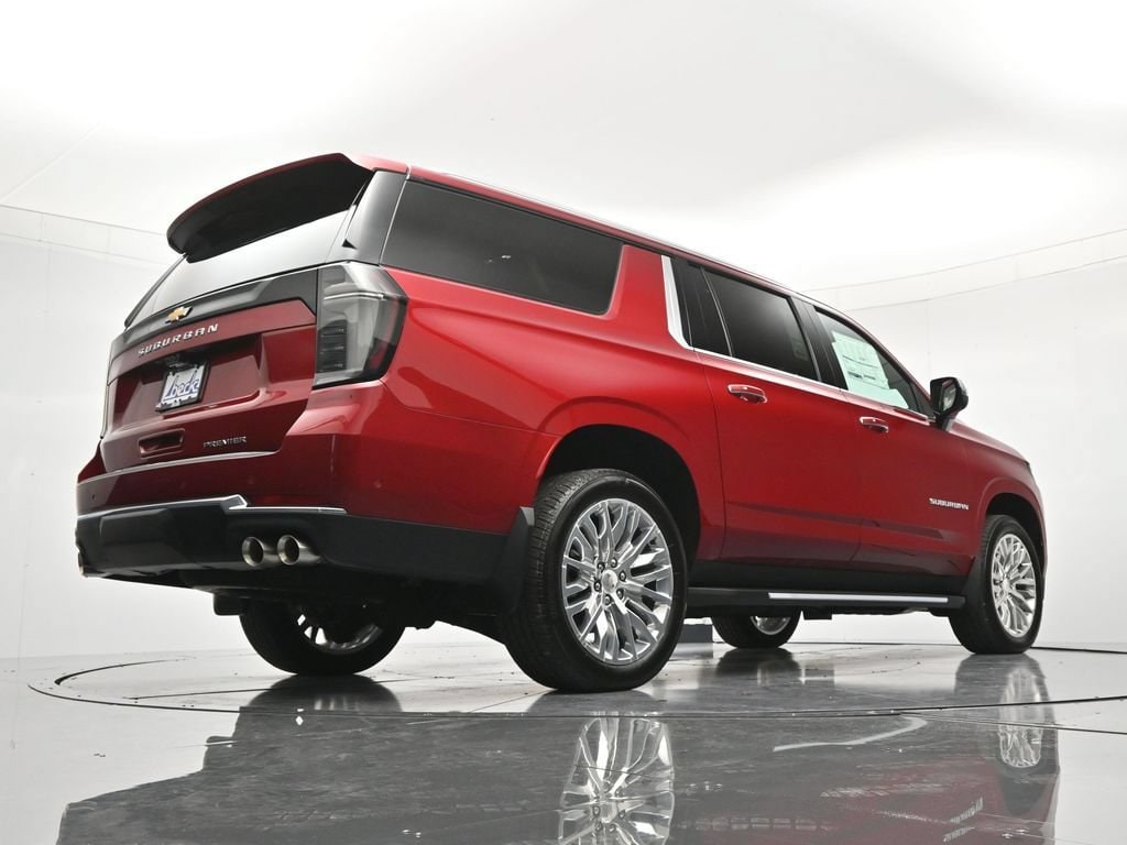 2026 Chevrolet Suburban Premier - Photo 44