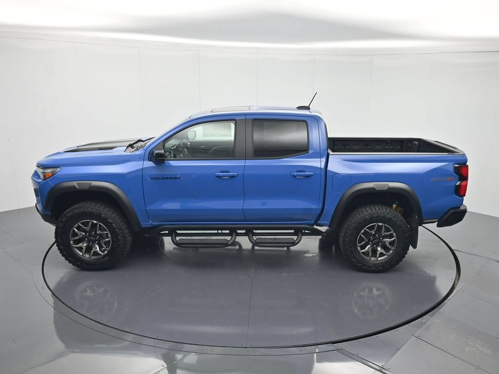 2026 Chevrolet Colorado ZR2 - Photo 36