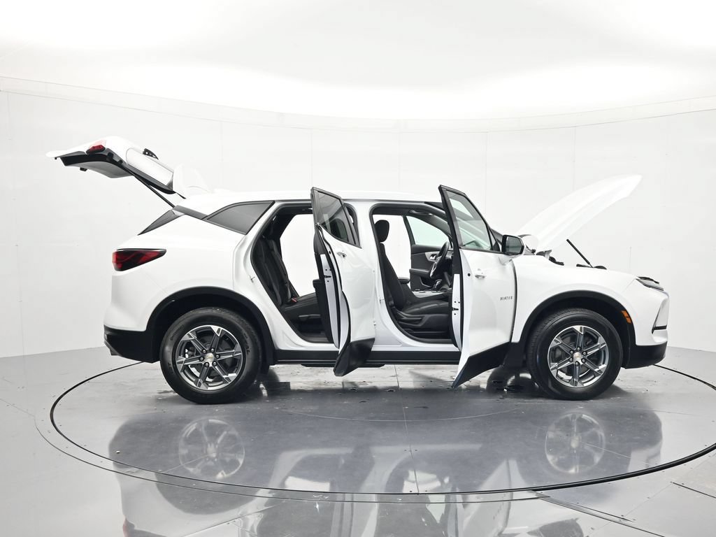2025 Chevrolet Blazer 2LT - Photo 47