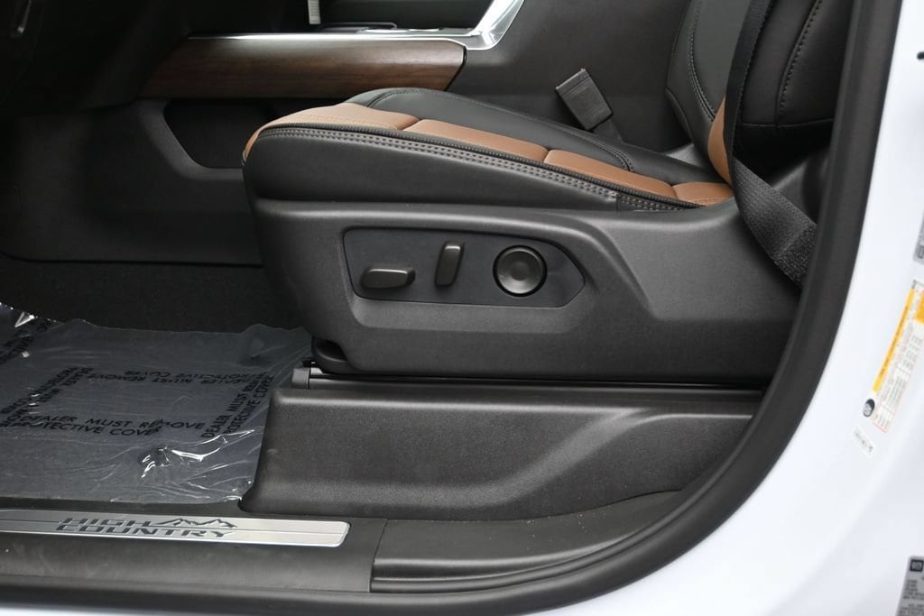 2026 Chevrolet Silverado 3500 HD High Country - Photo 23