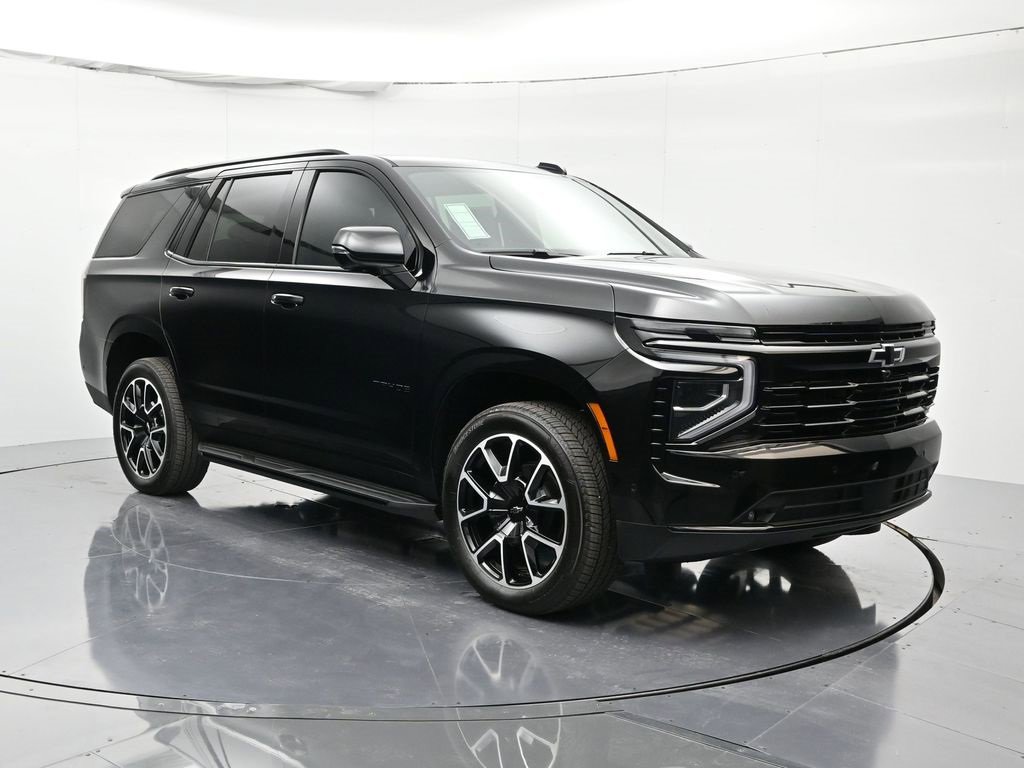 2026 Chevrolet Tahoe RST photo 2