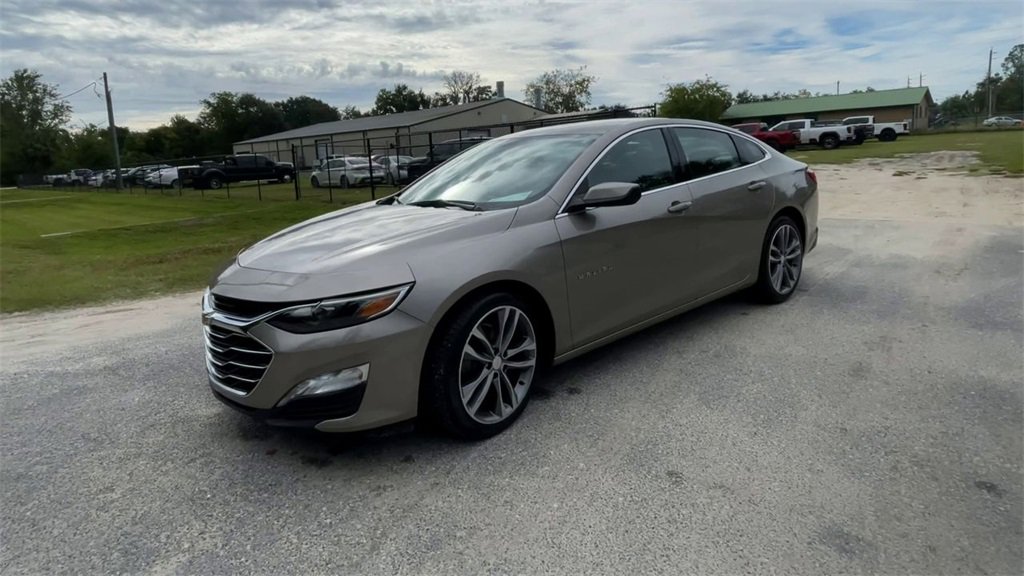 2023 Chevrolet Malibu 1LT photo 3