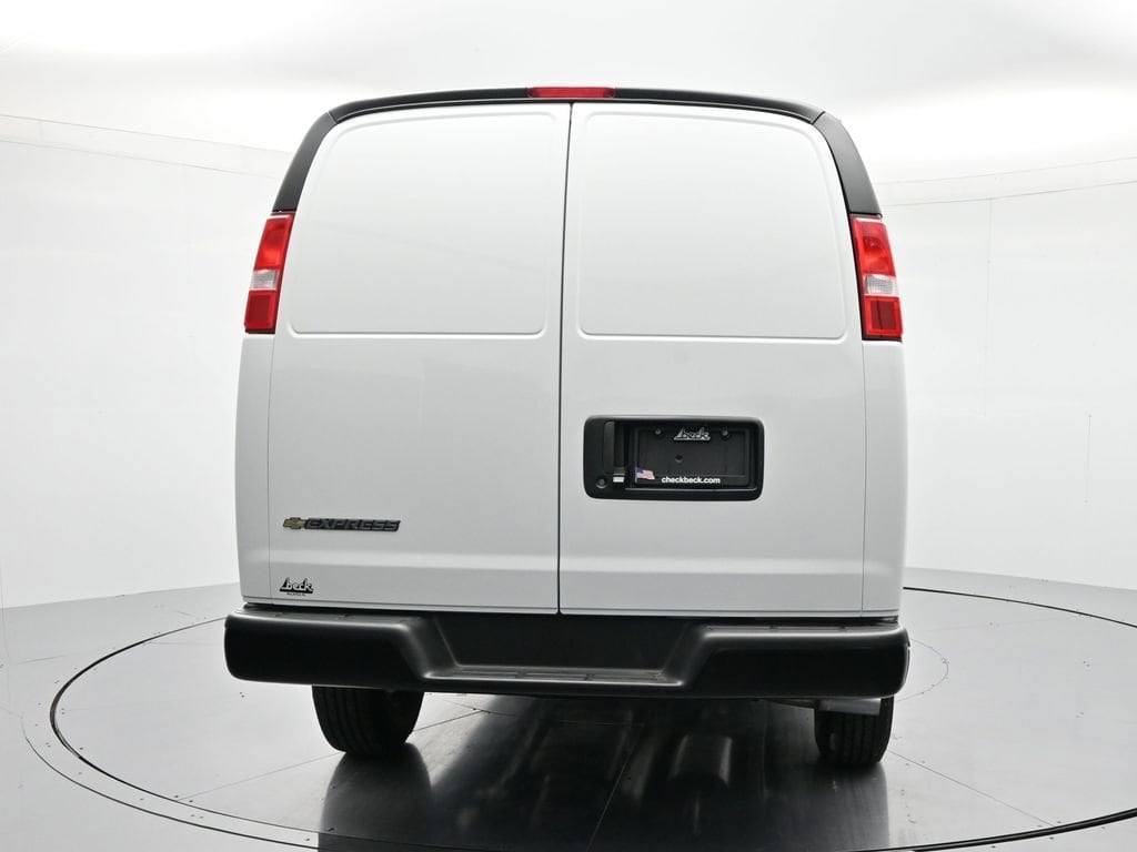 2025 Chevrolet Express Cargo Work Van - Photo 6