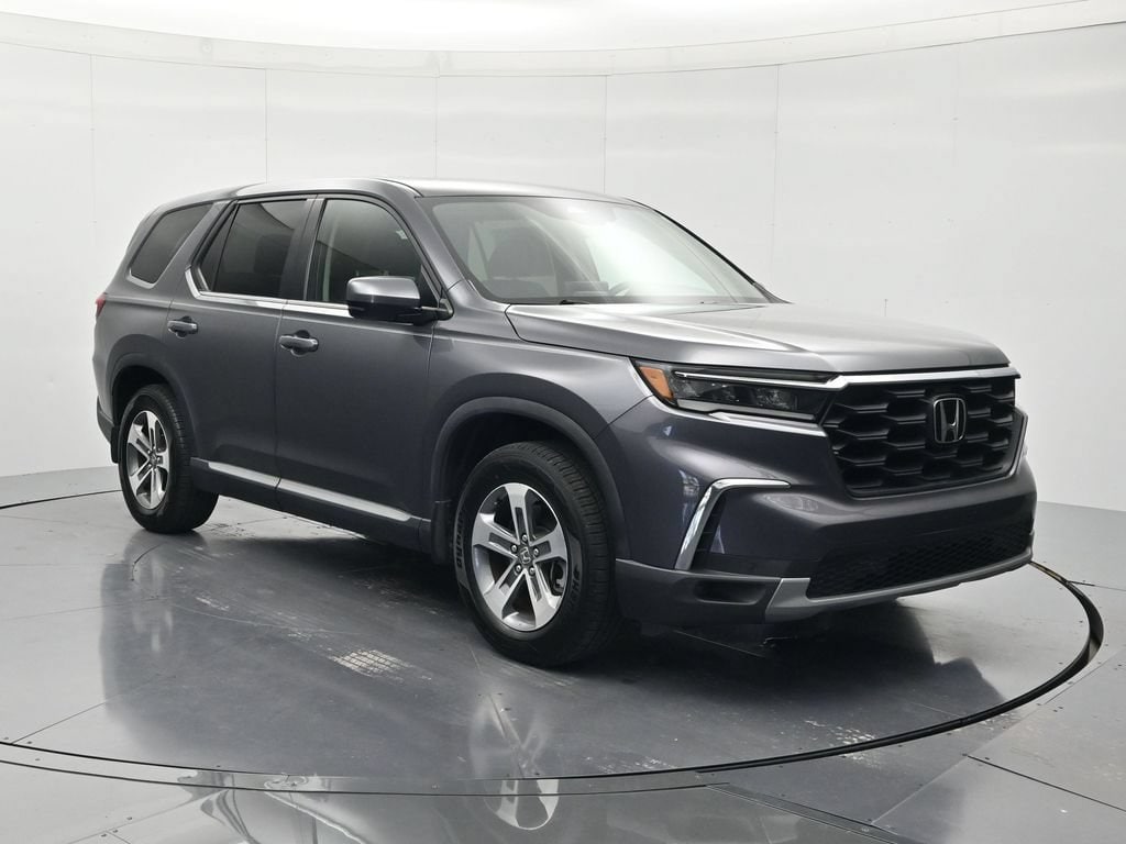 Used 2025 Honda Pilot EX-L SUV