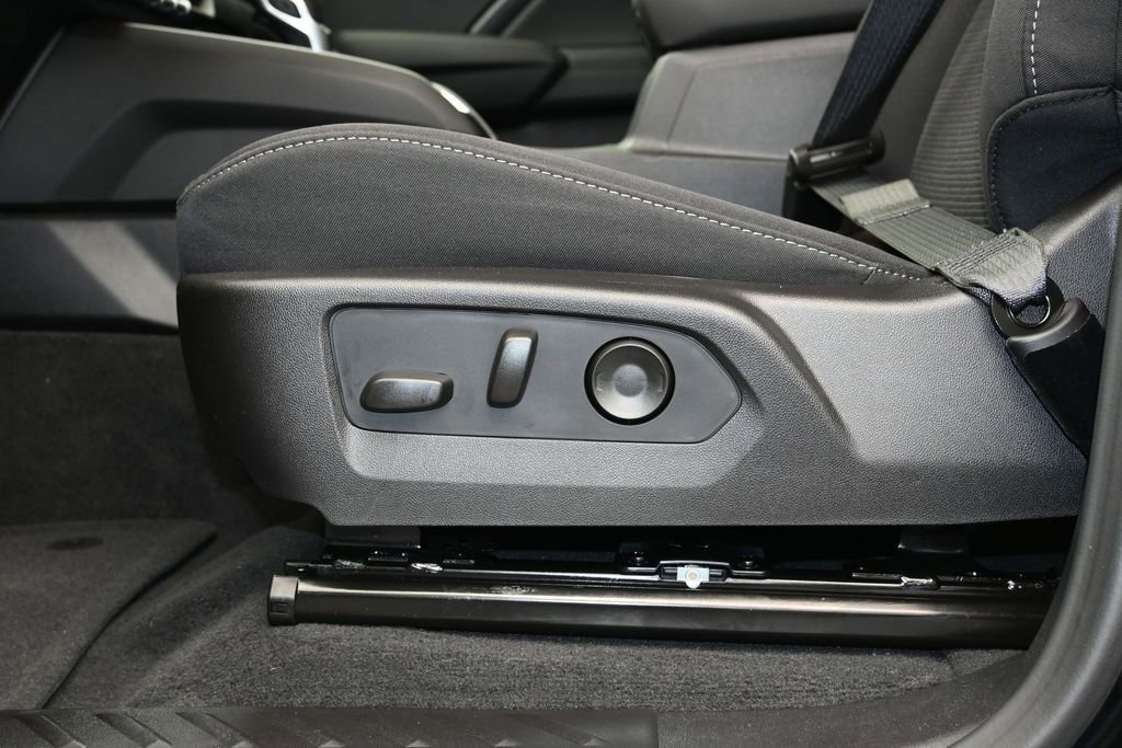 2026 Chevrolet Colorado LT - Photo 21