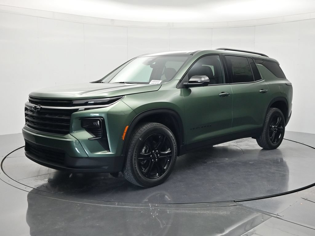 2027 Chevrolet Traverse LT SUV