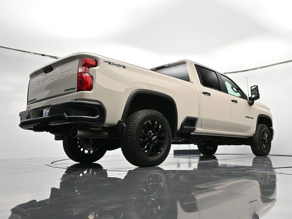 2026 Chevrolet Silverado 2500 HD Custom - Photo 44