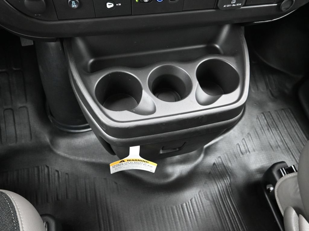 2025 Chevrolet Express Cargo Work Van - Photo 16