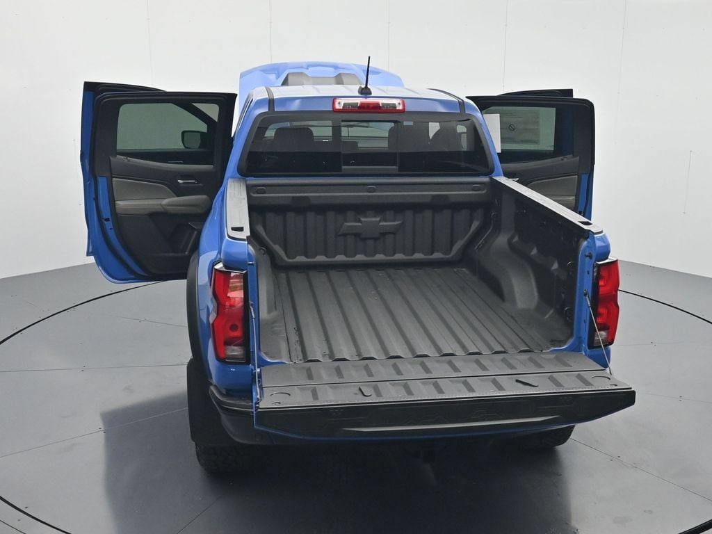 2026 Chevrolet Colorado ZR2 - Photo 46