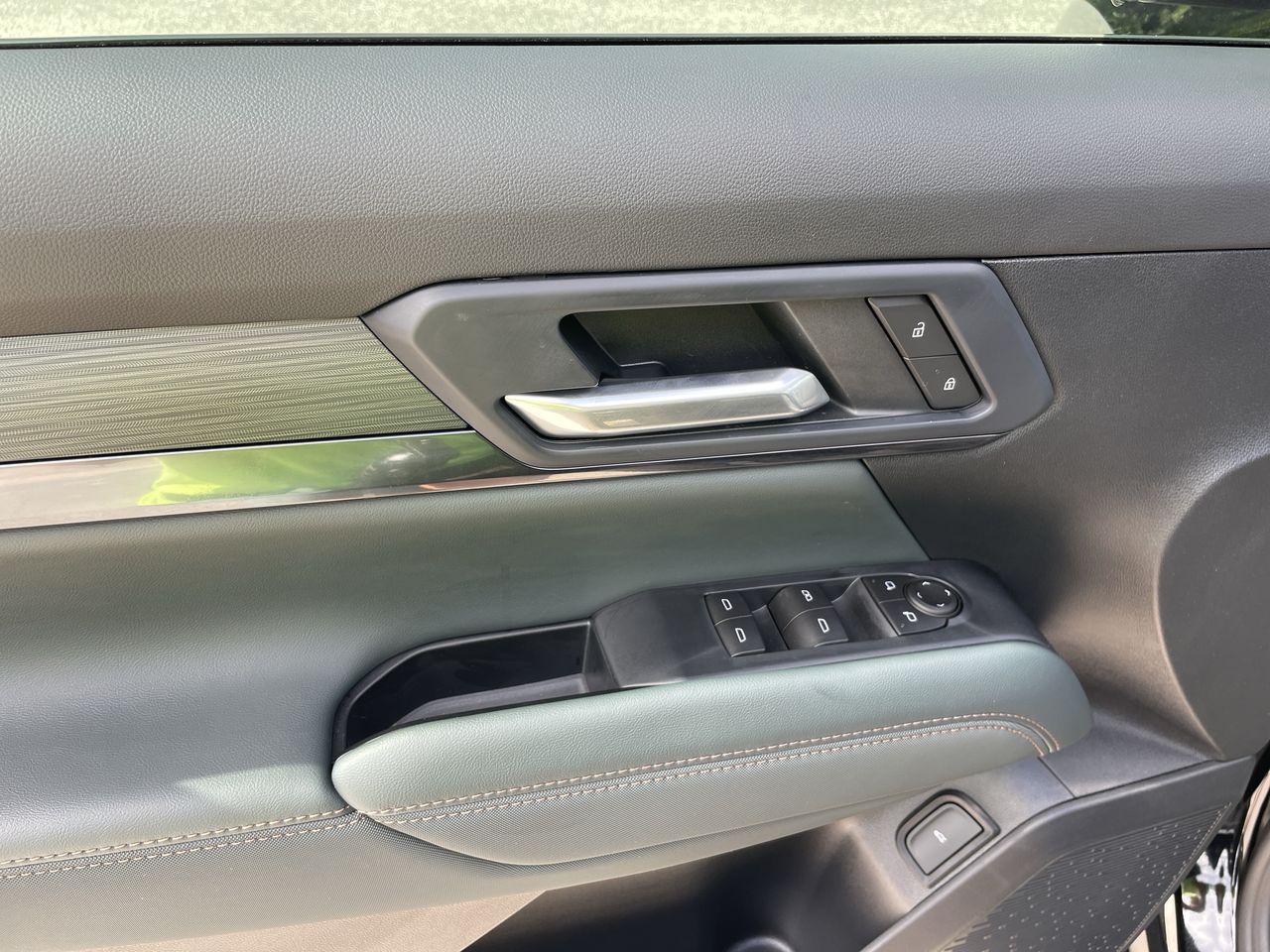 2026 GMC Terrain AT4 - Photo 76