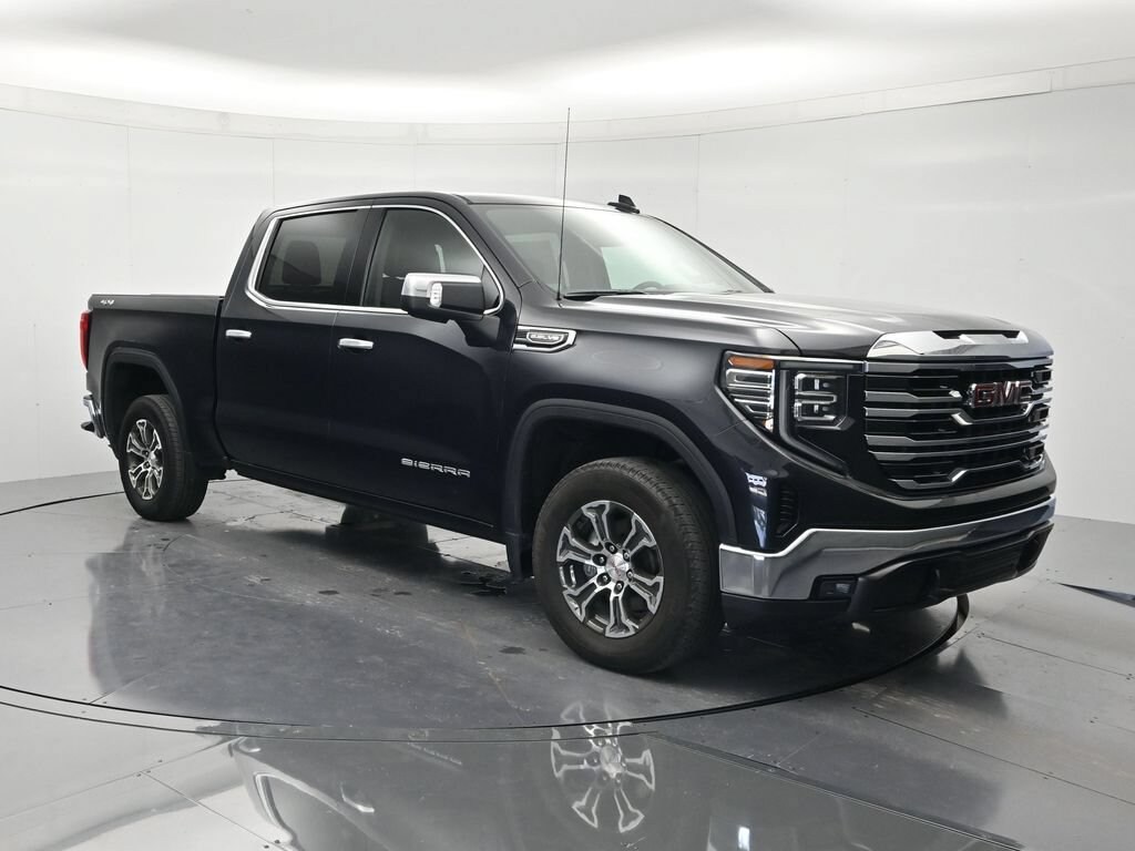 Used 2025 GMC Sierra 1500 SLT Truck