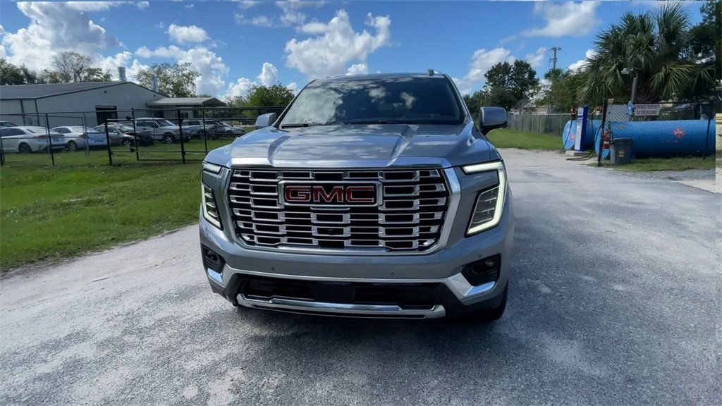 2025 Gmc Yukon XL Denali photo 3