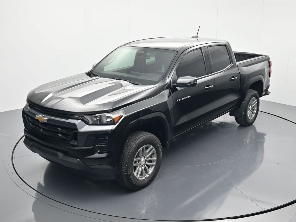 2026 Chevrolet Colorado LT - Photo 28