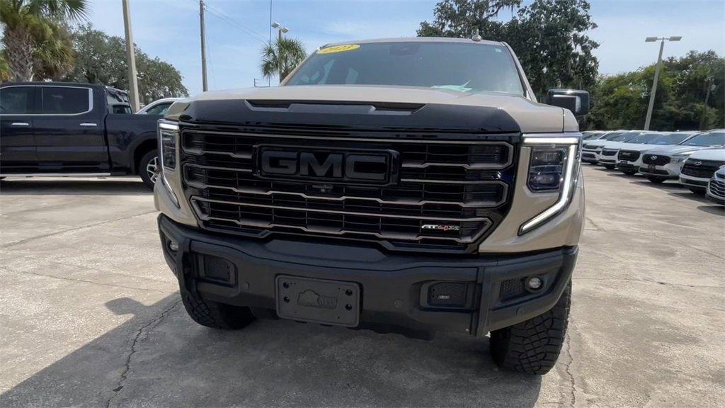 2023 Gmc Sierra 1500 AT4X photo 2