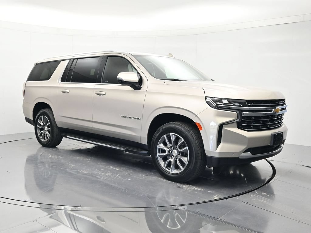 Used 2024 Chevrolet Suburban LT SUV