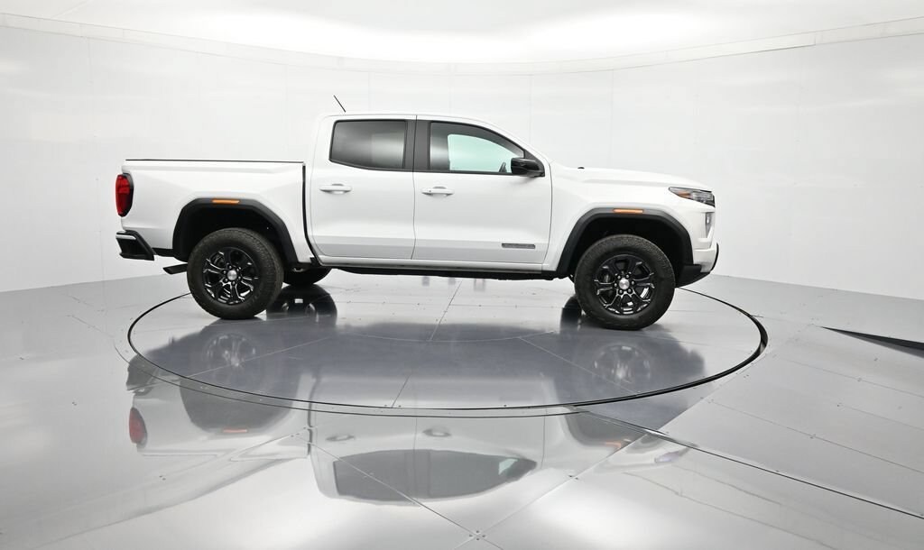 Used 2024 GMC Canyon Elevation Truck