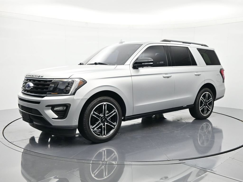 2019 Ford Expedition Limited's photo