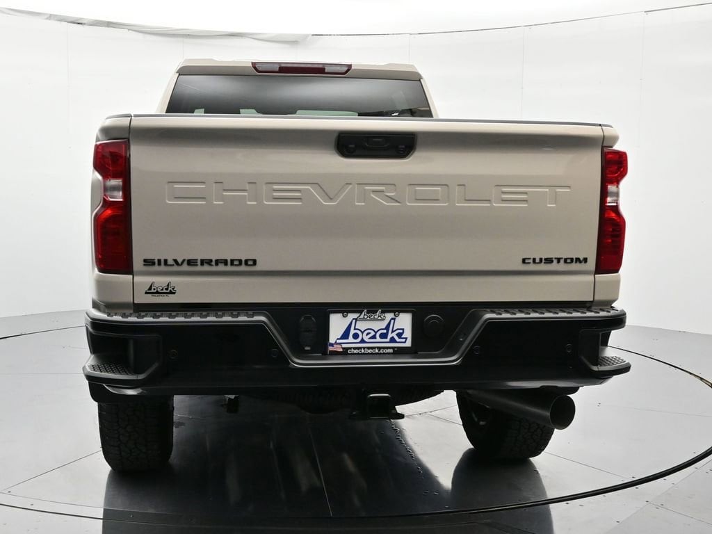2026 Chevrolet Silverado 2500 HD Custom - Photo 6