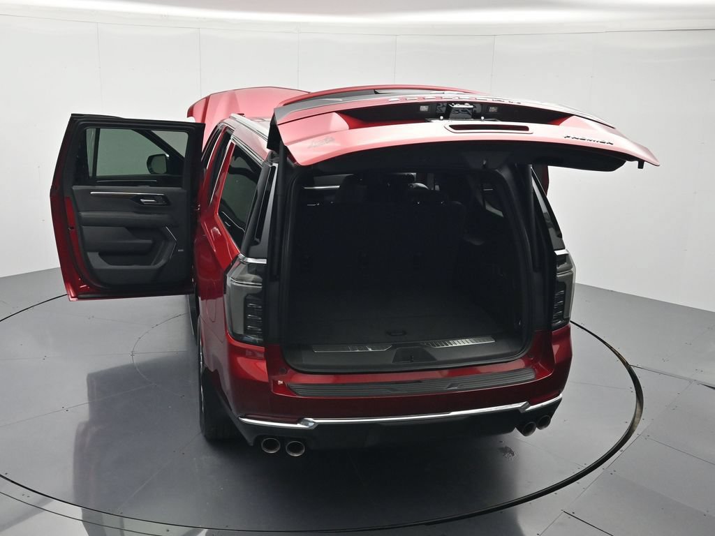 2026 Chevrolet Suburban Premier - Photo 49