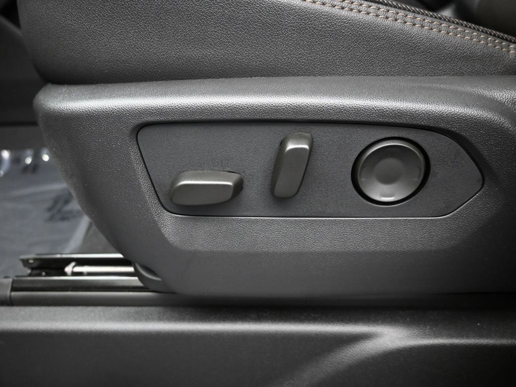 2026 Chevrolet Tahoe High Country - Photo 12