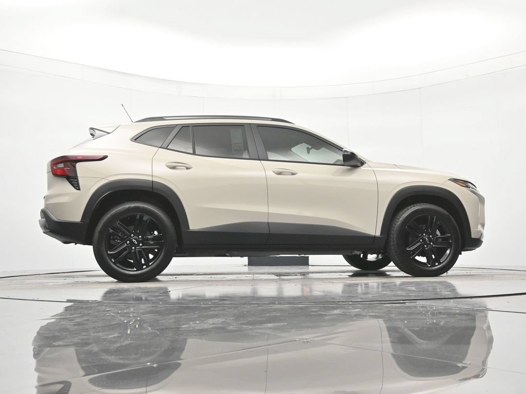 2026 Chevrolet Trax Activ - Photo 38