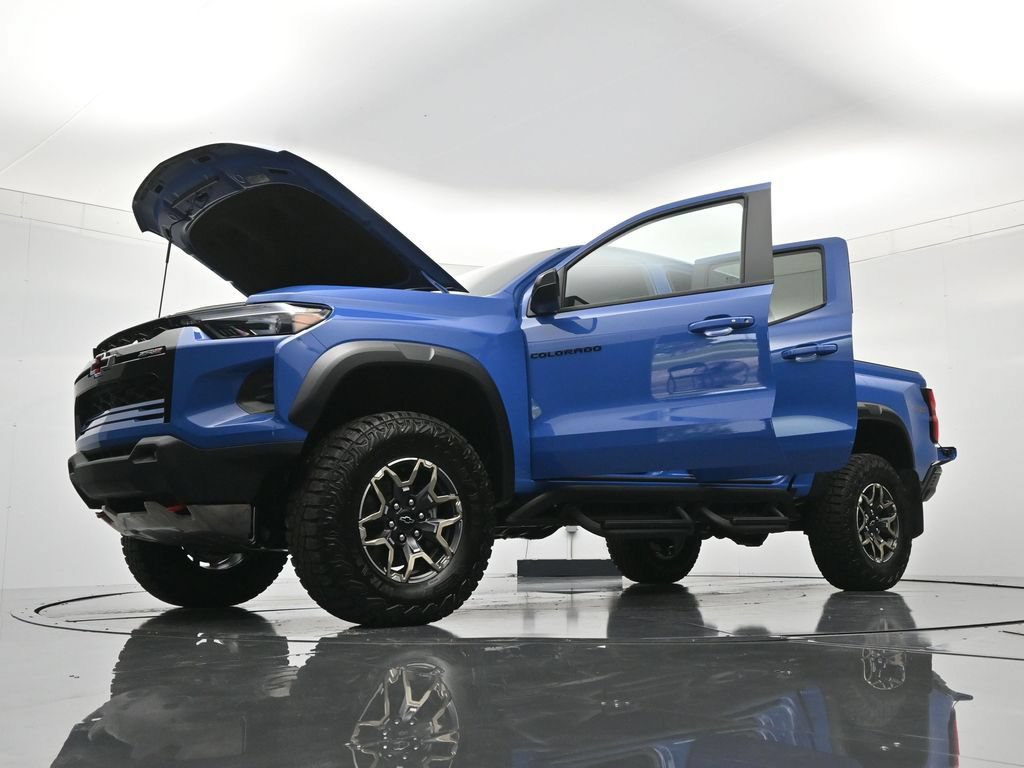 2026 Chevrolet Colorado ZR2 - Photo 49