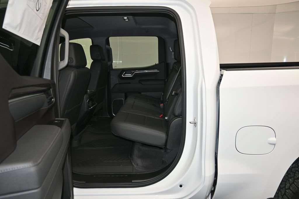 2026 Chevrolet Silverado 1500 LTZ - Photo 23