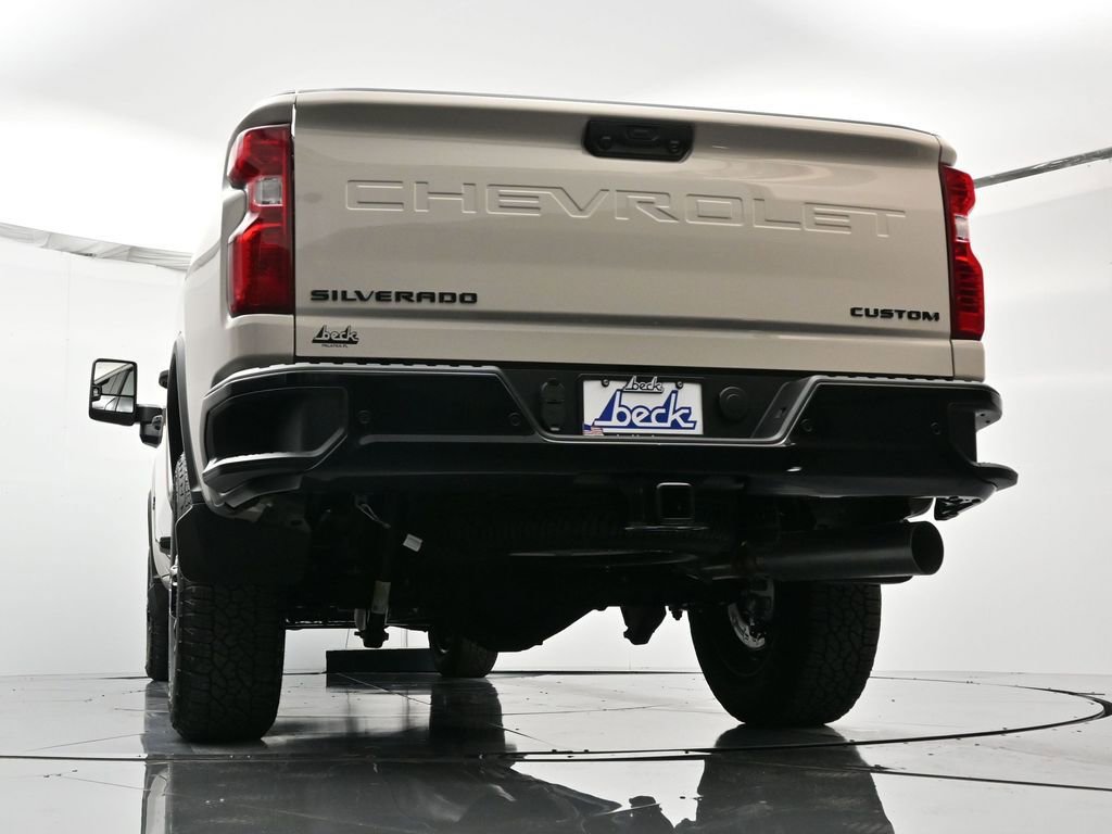 2026 Chevrolet Silverado 2500 HD Custom - Photo 45