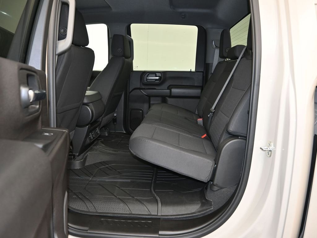 2026 Chevrolet Silverado 2500 HD Custom - Photo 25