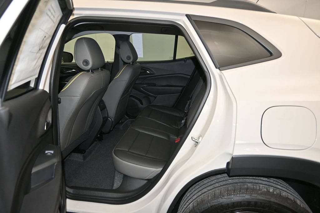 2026 Chevrolet Trax Activ - Photo 21