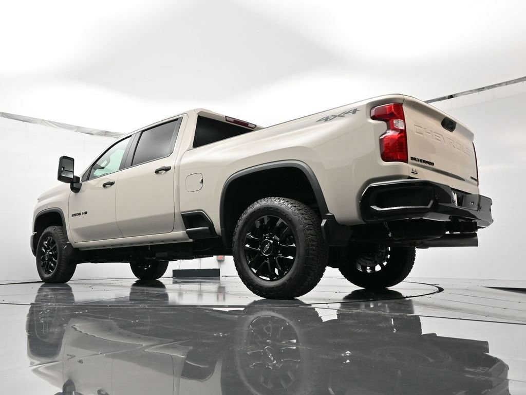 2026 Chevrolet Silverado 2500 HD Custom - Photo 46